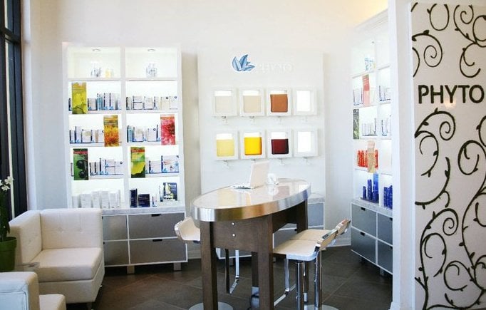 Terrence Michael Salon Image