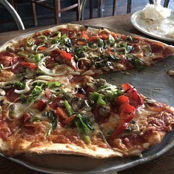 Piccola Pizza - NY classic number 4 - Pizza Near Me - Snohomish, Washington