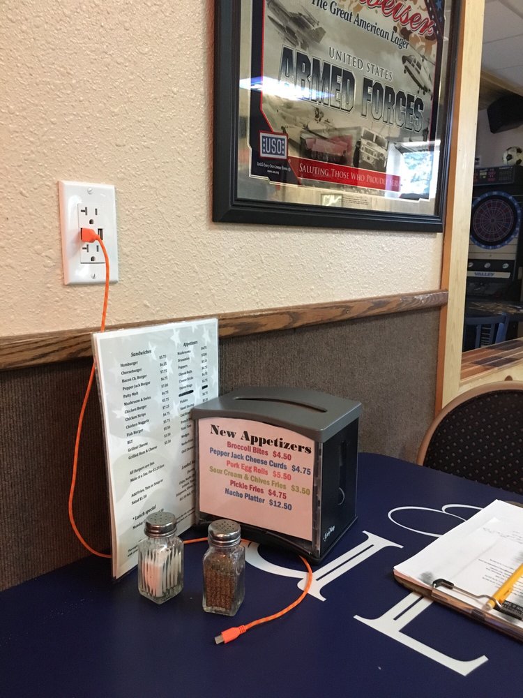 STEELE VETERANS CLUB Updated August 2024 114 1st St NW, Steele