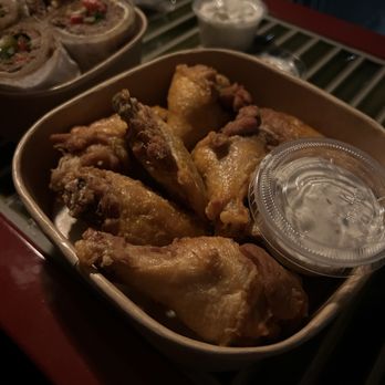 Neighbors Bar - chicken wings - Beer Bar Near Me - Salt Lake City, Utah