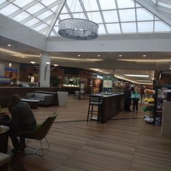 Mt Shasta Mall