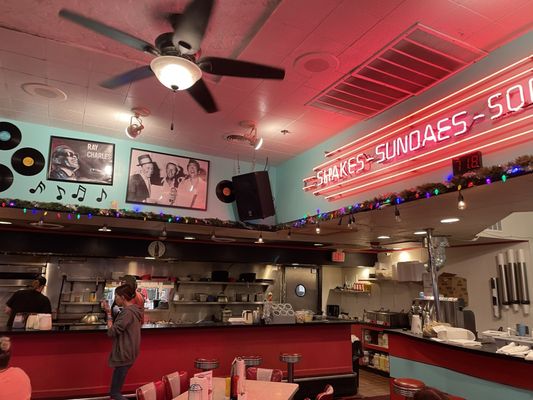 Mel's Hard Luck Diner by null