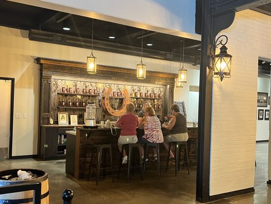 Photo of Green River Distilling Company - Owensboro, KY, US. Bar (sweet air conditioning)