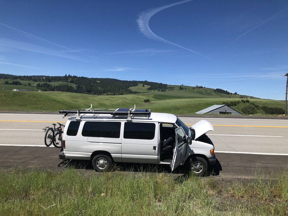 HOMETOWN AUTO & AG Updated September 2024 412 1st S, Cottonwood