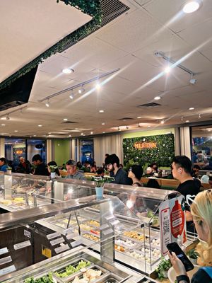 Lucky House Seafood Asian by null