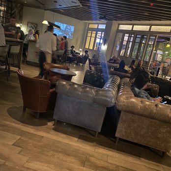 Yardbird - Interior - Southern Near Me - Las Vegas, Nevada