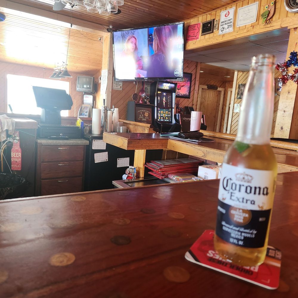 Barn - The bar - Bars Near Me - Sherrill, Iowa