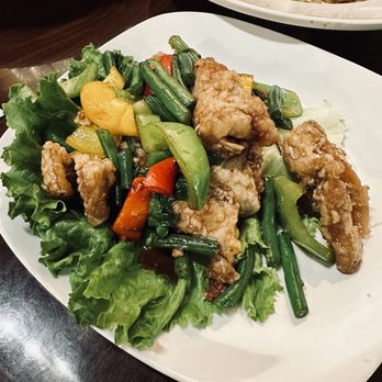 Peak Thai Lombard - Crispy catfish curry - Thai Near Me - Lombard, Illinois Peak Thai Lombard - Crispy catfish curry - Thai Near Me - Lombard, Illinois