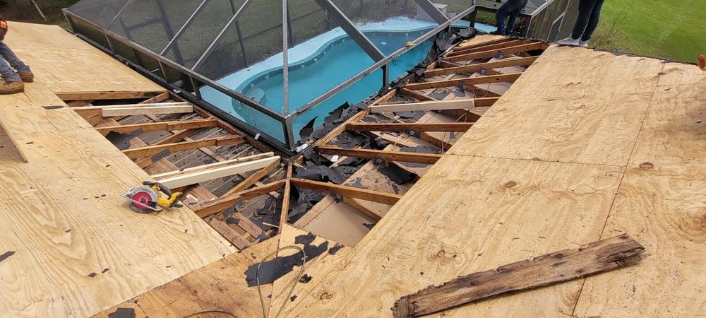 Slide of Kennys Roof