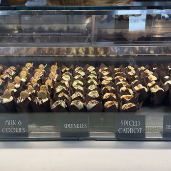 The Cake Company - Bakeries Near Me - Castle Rock, Colorado The Cake Company - Bakeries Near Me - Castle Rock, Colorado