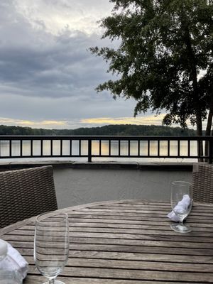 Gaby's by the Lake by null
