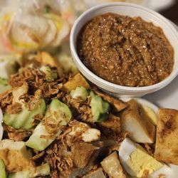 Wayang - Gado Gado
