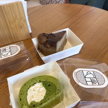 Temp & Time - Matcha roll cake, hojicha basque cheesecake - Desserts Near Me - Menlo Park, California Temp & Time - Matcha roll cake, hojicha basque cheesecake - Desserts Near Me - Menlo Park, California