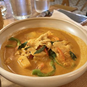 Thai's Thumbz - Pineapple curry - Thai Near Me - Sugar Land, Texas
