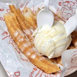 Don Churros Gomez - Churros w/ Ice Cream.