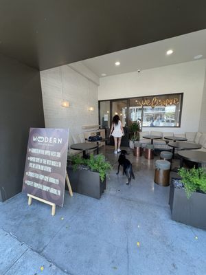 Modern Bread and Bagel by null