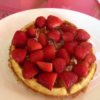 Big Pink - Strawberry topped Belgium waffle. Yum - Pizza Near Me - Miami Beach, Florida