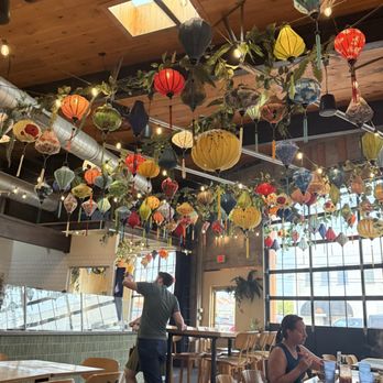 MoonDog - Indoor atmosphere - Vietnamese Near Me - Louisville, Kentucky MoonDog - Indoor atmosphere - Vietnamese Near Me - Louisville, Kentucky