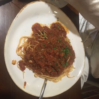 Italian Cafe - Spaghetti with meat sauce - Italian Near Me - Irving, Texas Italian Cafe - Spaghetti with meat sauce - Italian Near Me - Irving, Texas