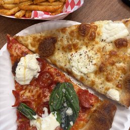 Pepperoni Special Slice! White Pie Pepperoni Special Slice! White Pie