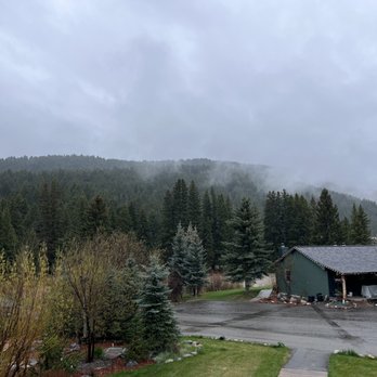 Rainbow Ranch Lodge - Hotels Near Me - Gallatin Gateway, Montana