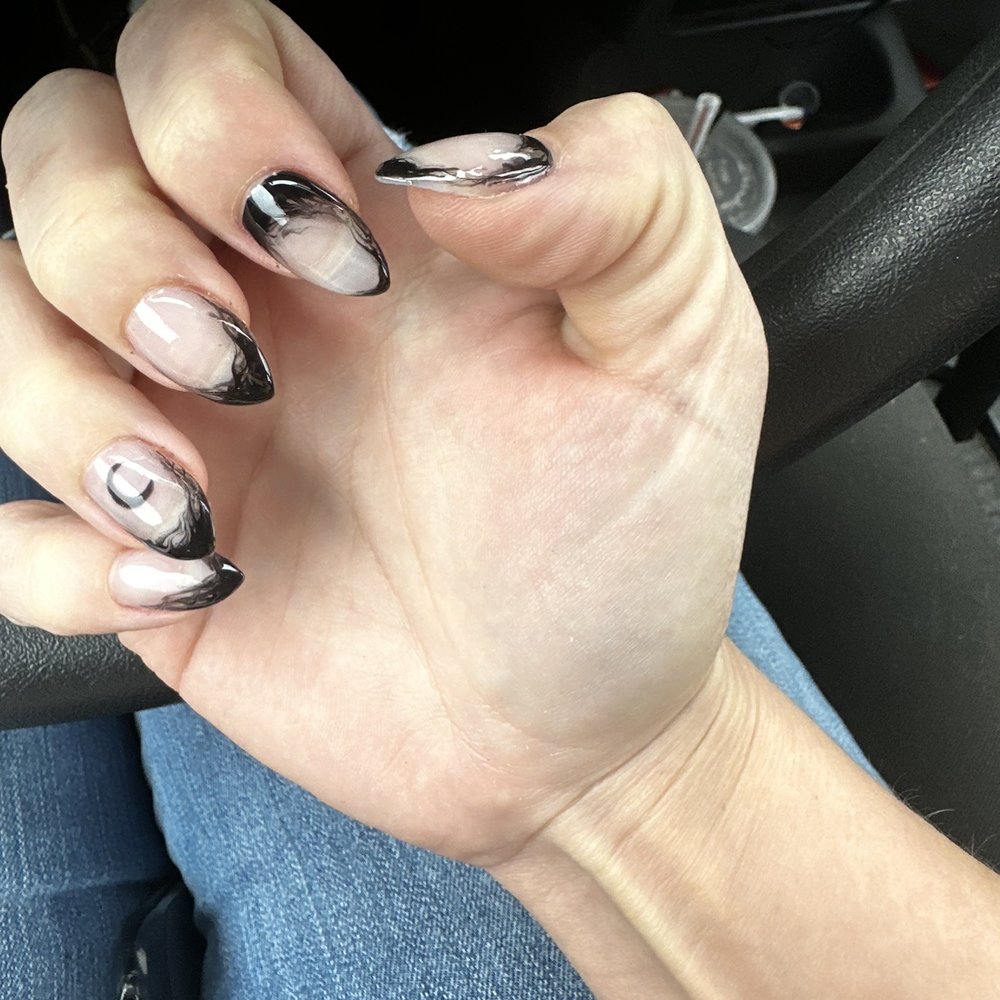 Diva Nails & Spa - Waxing Near Me - Nitro, West Virginia Diva Nails & Spa - Waxing Near Me - Nitro, West Virginia