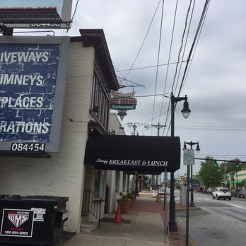 Kozy Korner Restaurant - It's not really on a corner. It's next to a parking lot. - Diners Near Me - Wilmington, Delaware Kozy Korner Restaurant - It's not really on a corner. It's next to a parking lot. - Diners Near Me - Wilmington, Delaware