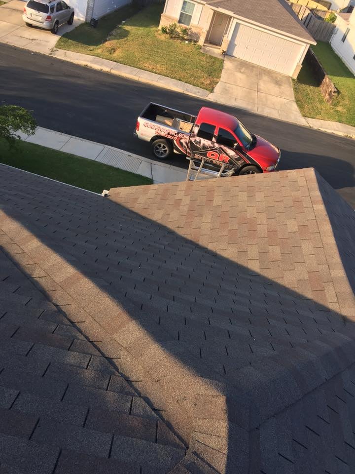 Slide of Quick Roofing