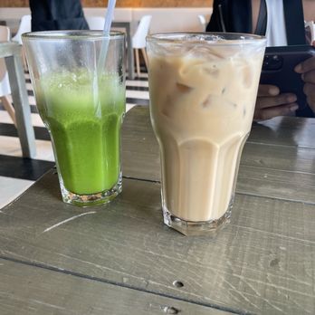 Infusion Art Caffe - Green juice and iced caramel macchiato - Breakfast & Brunch Near Me - El Paraje, BCS Infusion Art Caffe - Green juice and iced caramel macchiato - Breakfast & Brunch Near Me - El Paraje, BCS