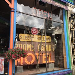 Clinton Street Antiques