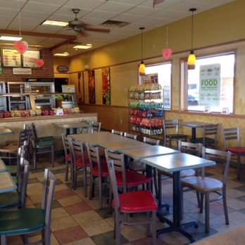 Subway - Cozy friendly atmosphere. By far my favorite Subway!! - Sandwiches Near Me - Pontiac, Illinois Subway - Cozy friendly atmosphere. By far my favorite Subway!! - Sandwiches Near Me - Pontiac, Illinois