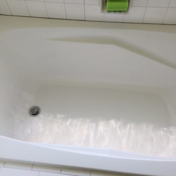 Ullrich's Cleaning Service - After Bath - Home Cleaning Near Me Ullrich's Cleaning Service - After Bath - Home Cleaning Near Me