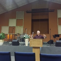 Cincinnati Church of Christ - Awesome Midweek Service with Doug and Jennifer Lambert.