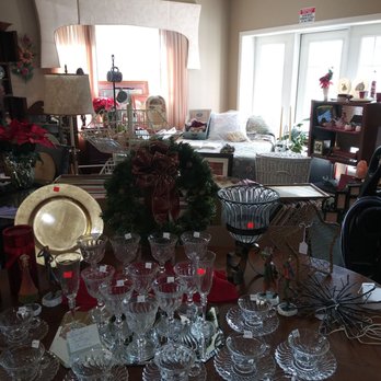 Lighthouse Thrift Store - Used, Vintage & Consignment Near Me - Myerstown, Pennsylvania