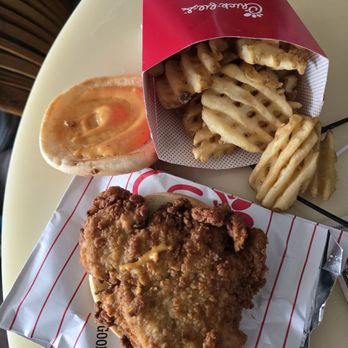 Chick-fil-A - Salad Near Me - Honolulu, Hawaii