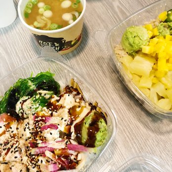 Ali'i Poke - Carmel - Regular bowl with tofu and Ali'i Poke (House Version) toppings - Poke Near Me - Carmel, Indiana