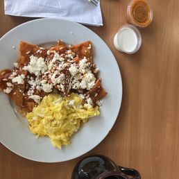 Chilaquiles Chilaquiles