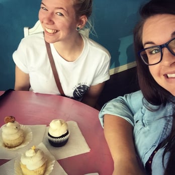 Cake Affection - Yummy! - Cupcakes Near Me - St. Petersburg, Florida