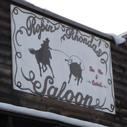 Ropin Rhonda's Saloon