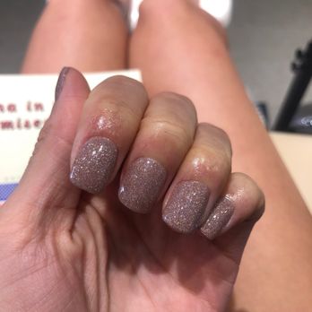 Zen Nail Bar - Dip powder manicure and regular spa pedicure - Nail Salons Near Me - Riverside, California