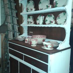 Riverbend Antique Mall