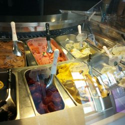 Eiscafé Bellini - Vitrine
