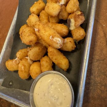 Oak and Ash - Cheese curds - Barbeque Near Me - Dowagiac, Michigan