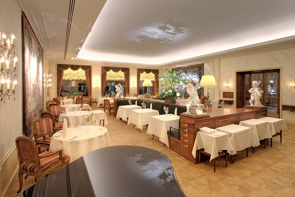 Fairmont Hotel Vier Jahreszeiten by null Fairmont Hotel Vier Jahreszeiten by null