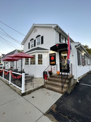 Red Rose Cafe by null