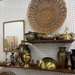 Hidden Treasures Mall & Antiques