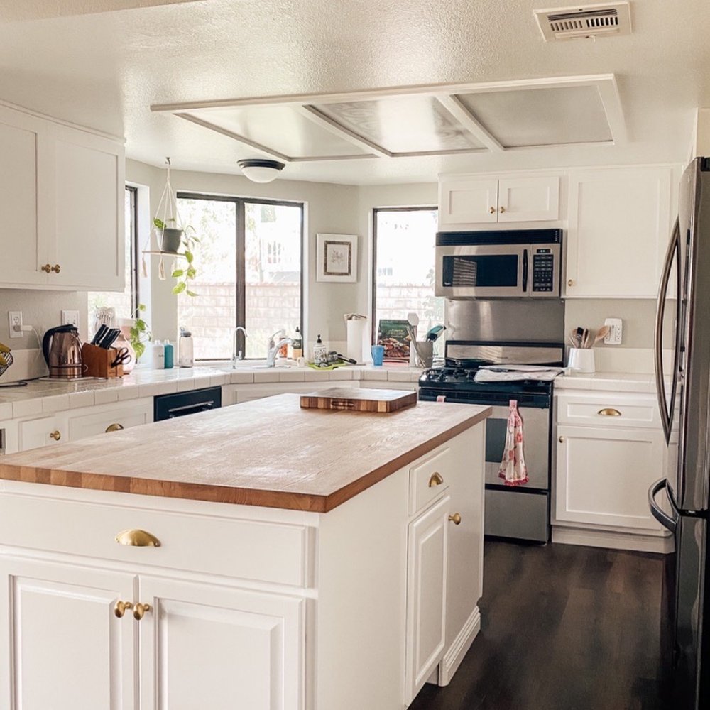 Cabinet Refresh - The after of our kitchen!! - Cabinetry Near Me - Los Angeles, California Cabinet Refresh - The after of our kitchen!! - Cabinetry Near Me - Los Angeles, California