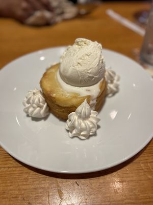 California Pizza Kitchen by null