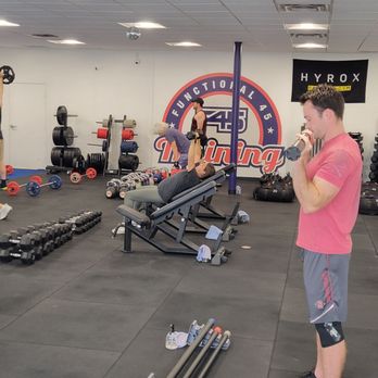 F45 Training Felicita Town Center - Variety of moves. - Gyms Near Me - Escondido, California