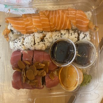 PB Sushi - Tuna Garlic Roll, Samurai Roll, Fire Fire Roll - Sushi Bars Near Me - San Diego, California PB Sushi - Tuna Garlic Roll, Samurai Roll, Fire Fire Roll - Sushi Bars Near Me - San Diego, California